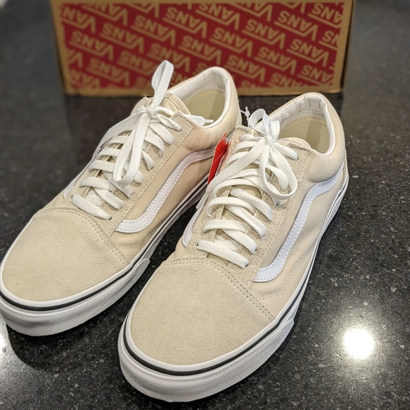 Vans Old Skool Turtle Dove True White Skate Shoe Women Size 9 1/2 Mens 8 Nwt ❤️ - Picture 1 of 6